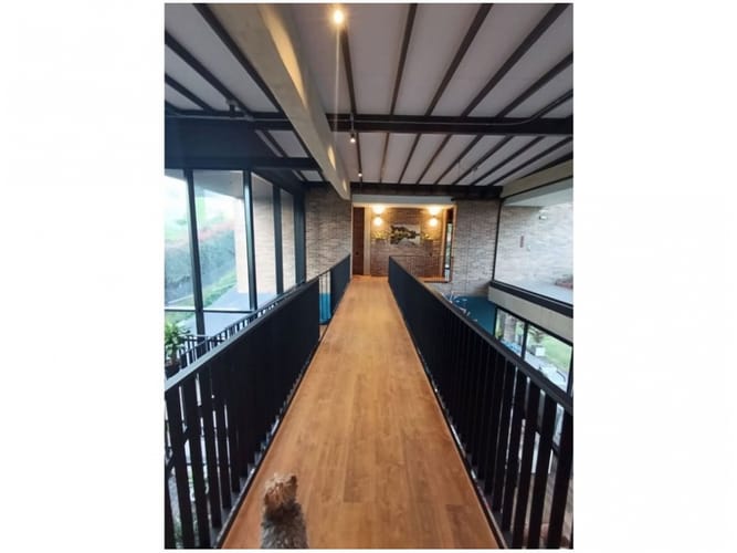 Casa de 5 alcobas en venta en La Pradera, Envigado, 450 m² · foto 6 de 16