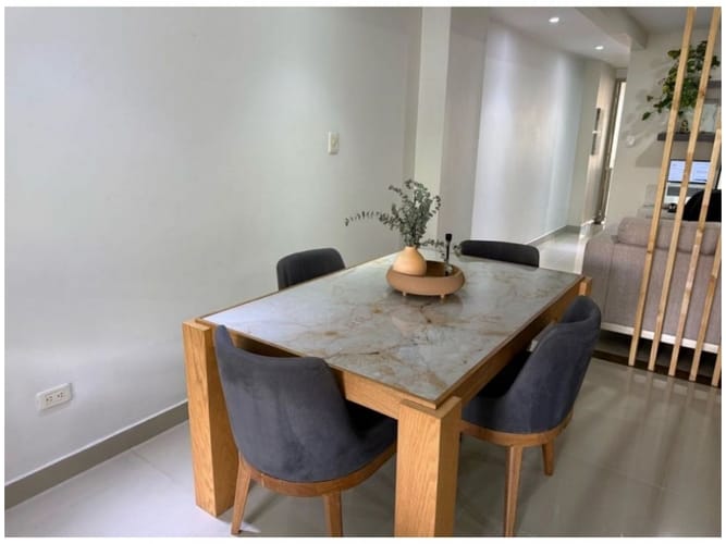 Apartamento de 2 alcobas en venta en Laureles, Medellín, 94 m² · foto 3 de 18