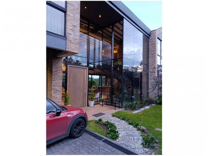 Casa de 5 alcobas en venta en La Pradera, Envigado, 450 m² · foto 12 de 16
