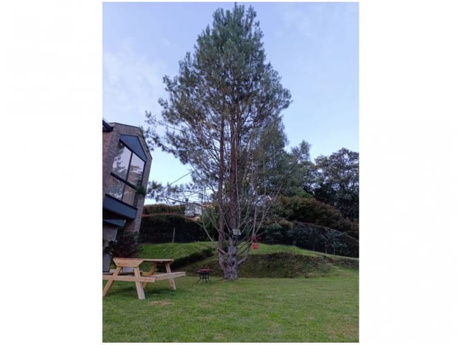 Casa de 5 alcobas en venta en La Pradera, Envigado, 450 m² · foto 14 de 16