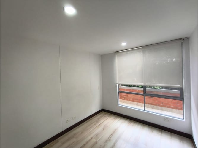 Apartamento de 3 alcobas en venta en Loma Del Chocho, Envigado, 134 m² · foto 16 de 24