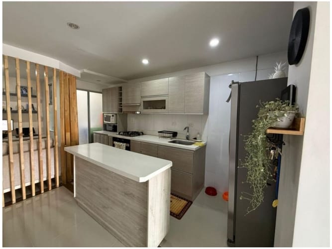 Apartamento de 2 alcobas en venta en Laureles, Medellín, 94 m² · foto 17 de 18