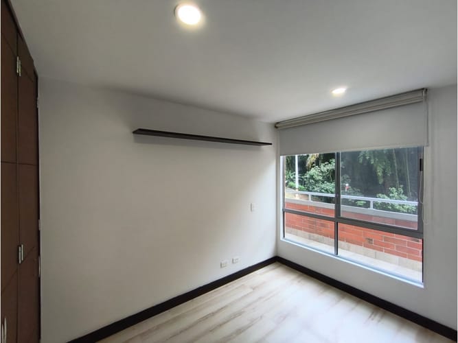 Apartamento de 3 alcobas en venta en Loma Del Chocho, Envigado, 134 m² · foto 21 de 24