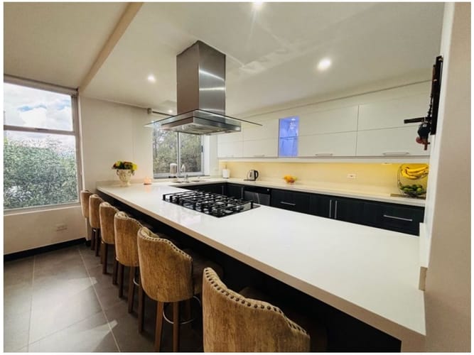 Casa de 5 alcobas en venta en Vía Las Palmas, Envigado, 1980 m² · foto 8 de 24