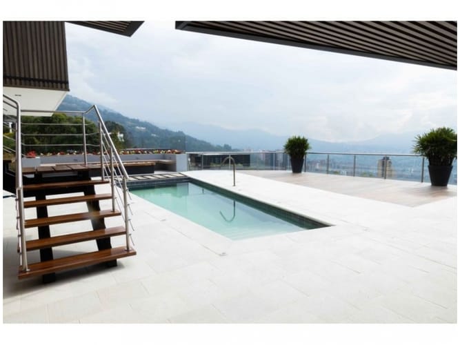 Casa de 5 alcobas en venta en Santa Catalina, Envigado, 1150 m² · foto 15 de 19