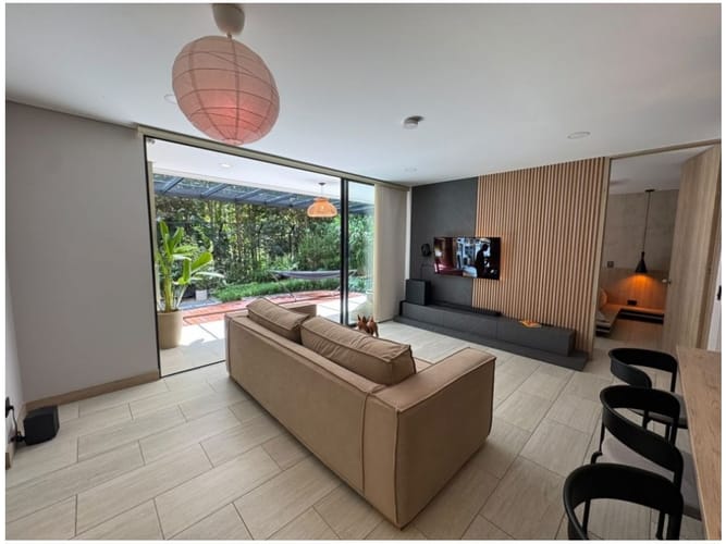 Apartamento de 2 alcobas en venta en Santa Elena, El Retiro, 133 m² · foto 8 de 23