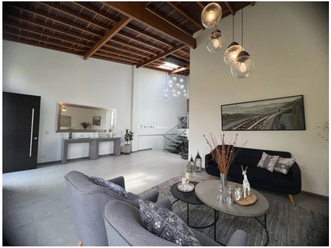 Casa de 4 alcobas en venta en Aves Maria, Sabaneta, 436 m² · foto 7 de 24