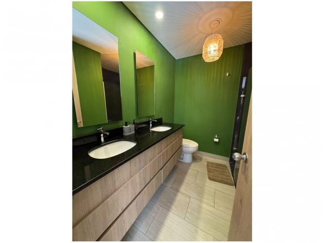 Apartamento de 2 alcobas en venta en Santa Elena, El Retiro, 133 m² · foto 13 de 23