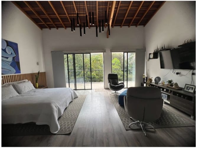 Casa de 4 alcobas en venta en Aves Maria, Sabaneta, 436 m² · foto 16 de 24