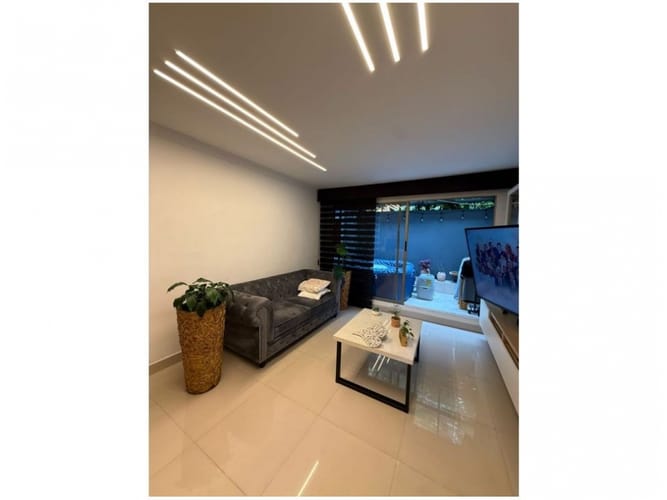 Casa de 3 alcobas en venta en Camino Verde, Envigado, 140 m² · foto 6 de 19