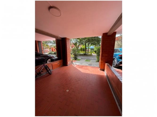 Casa de 3 alcobas en venta en Camino Verde, Envigado, 140 m² · foto 10 de 19