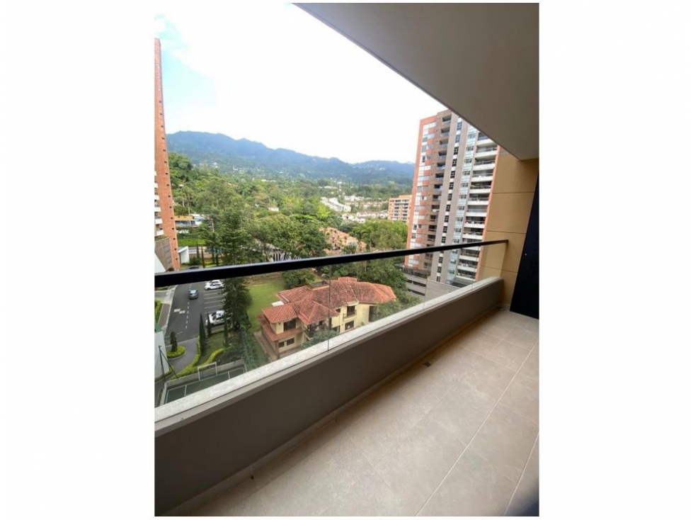 Apartamento en venta en La Abadia, Medellín · foto 14 de 18