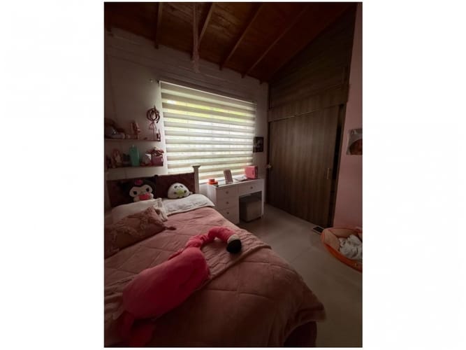 Casa de 3 alcobas en venta en Camino Verde, Envigado, 140 m² · foto 18 de 19
