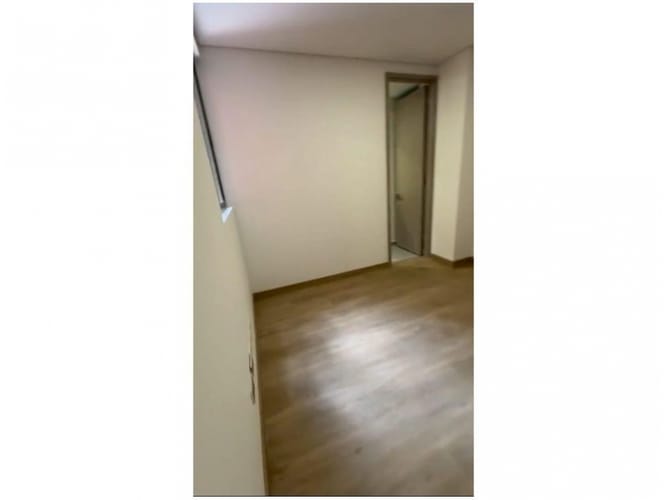 Apartamento de 3 alcobas en venta en Laureles, Medellín, 66 m² · foto 5 de 11