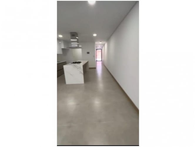 Apartamento de 3 alcobas en venta en Laureles, Medellín, 66 m² · foto 7 de 11