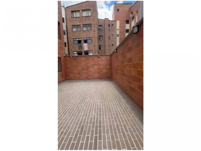 Apartamento de 3 alcobas en venta en Laureles, Medellín, 66 m² · foto 9 de 11