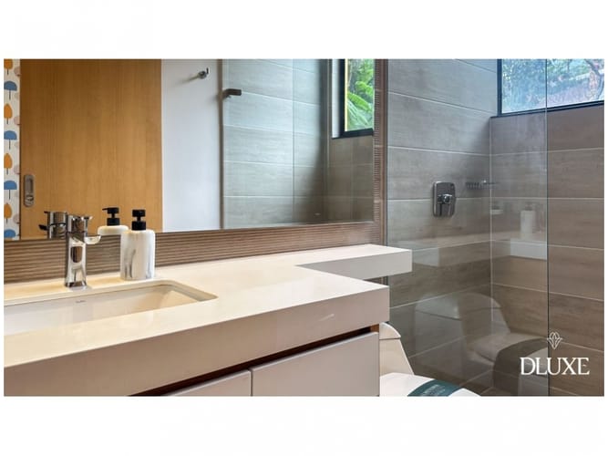 Apartamento de 4 alcobas en venta en El Tesoro, Medellín, 303 m² · foto 12 de 12