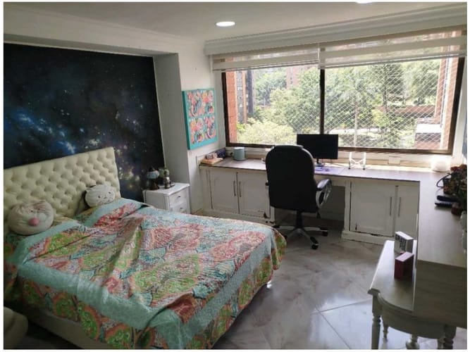 Apartamento de 4 alcobas en venta en El Poblado, Medellín, 271 m² · foto 17 de 24