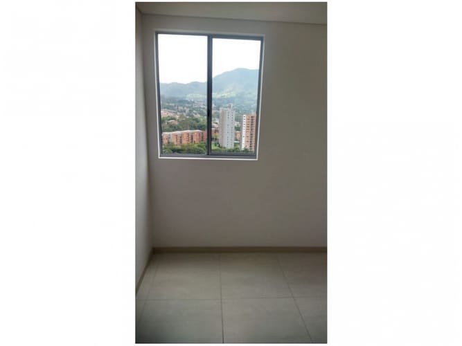 Apartamento de 3 alcobas en venta en La Pradera, Medellín, 134 m² · foto 5 de 9