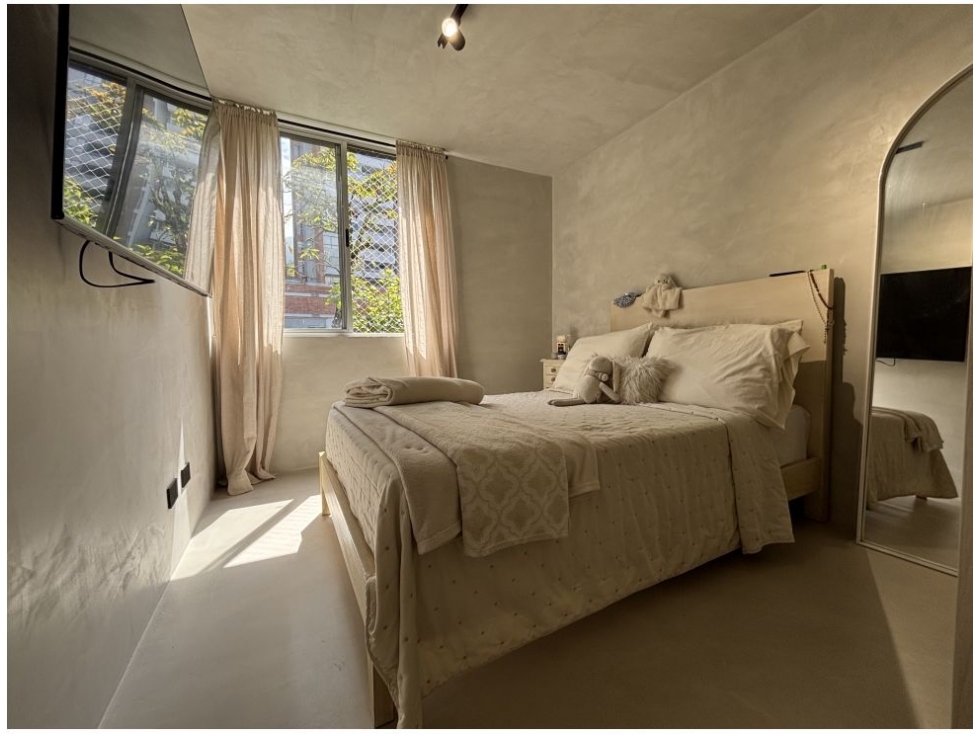 Apartamento en venta en Loma De Las Brujas, Envigado · foto 21 de 23