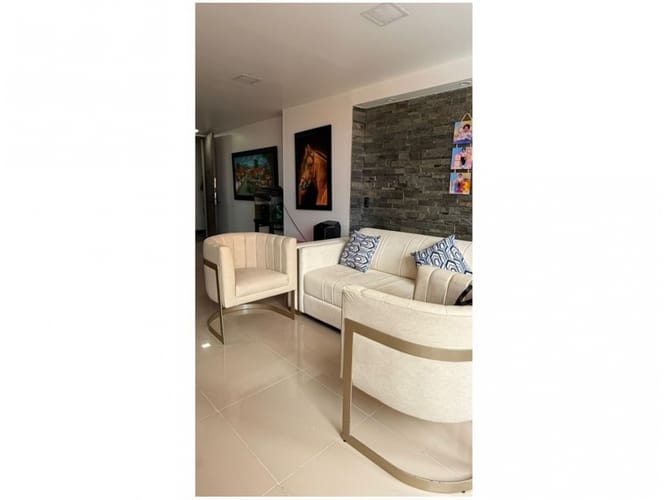 Apartamento de 3 alcobas en venta en San German, Medellín, 92 m² · foto 2 de 14