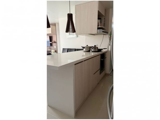 Apartamento de 3 alcobas en venta en San German, Medellín, 92 m² · foto 3 de 14