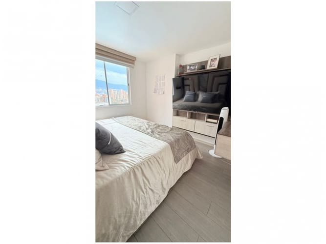 Apartamento de 3 alcobas en venta en San German, Medellín, 92 m² · foto 6 de 14