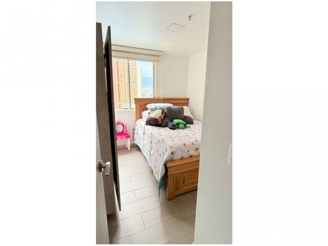 Apartamento de 3 alcobas en venta en San German, Medellín, 92 m² · foto 7 de 14