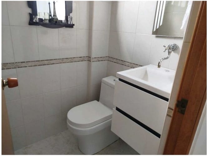 Apartamento de 3 alcobas en venta en El Poblado, Medellín, 135 m² · foto 4 de 24