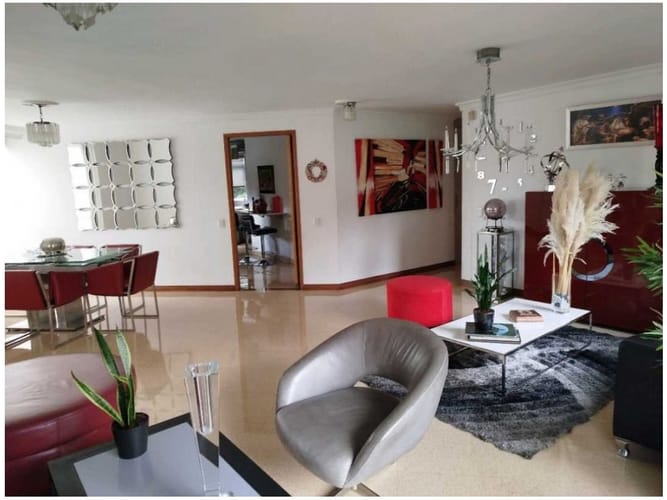 Apartamento de 3 alcobas en venta en El Poblado, Medellín, 135 m² · foto 8 de 24