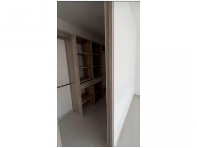Apartamento en venta en El Velodromo, Medellín · foto 6 de 11