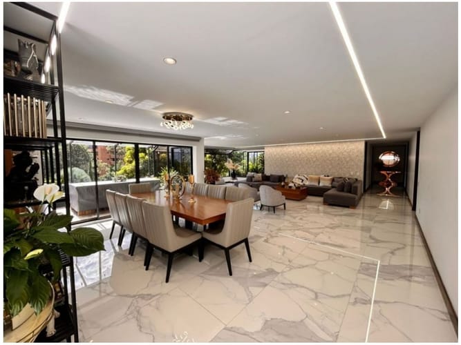 Apartamento de 4 alcobas en venta en El Poblado, Medellín, 360 m² · foto 8 de 24