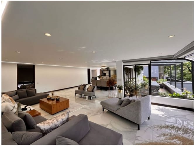 Apartamento de 4 alcobas en venta en El Poblado, Medellín, 360 m² · foto 13 de 24