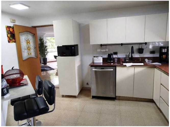 Apartamento de 3 alcobas en venta en El Poblado, Medellín, 135 m² · foto 23 de 24