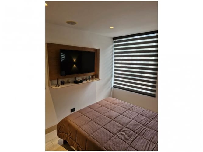 Apartamento de 2 alcobas en venta en Los Cerros - El Vergel, Medellín, 68 m² · foto 4 de 16