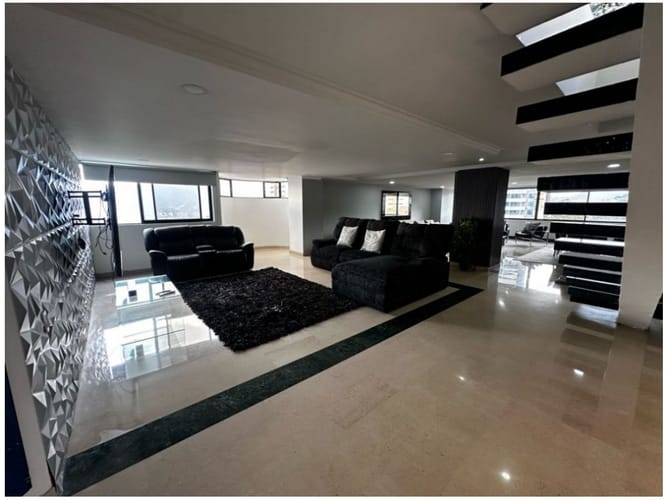 Apartamento de 5 alcobas en venta en Los Balsos, Medellín, 595 m² · foto 2 de 24