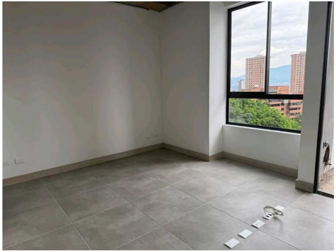 Apartamento de 1 alcoba en venta en Los Naranjos, Medellín, 65 m² · foto 9 de 17