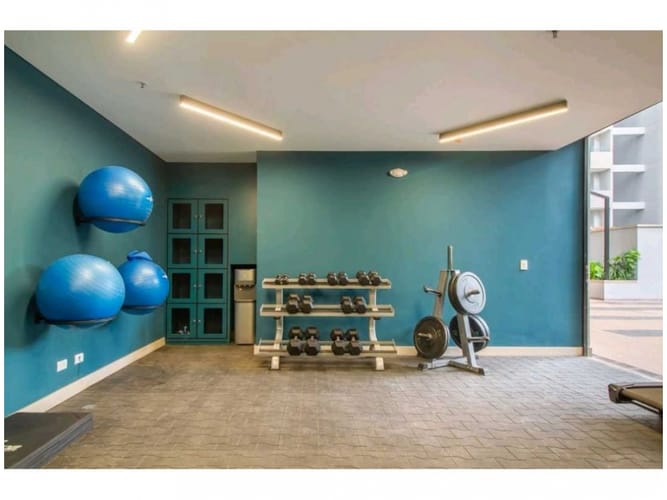 Apartamento de 1 alcoba en venta en Los Naranjos, Medellín, 65 m² · foto 15 de 17