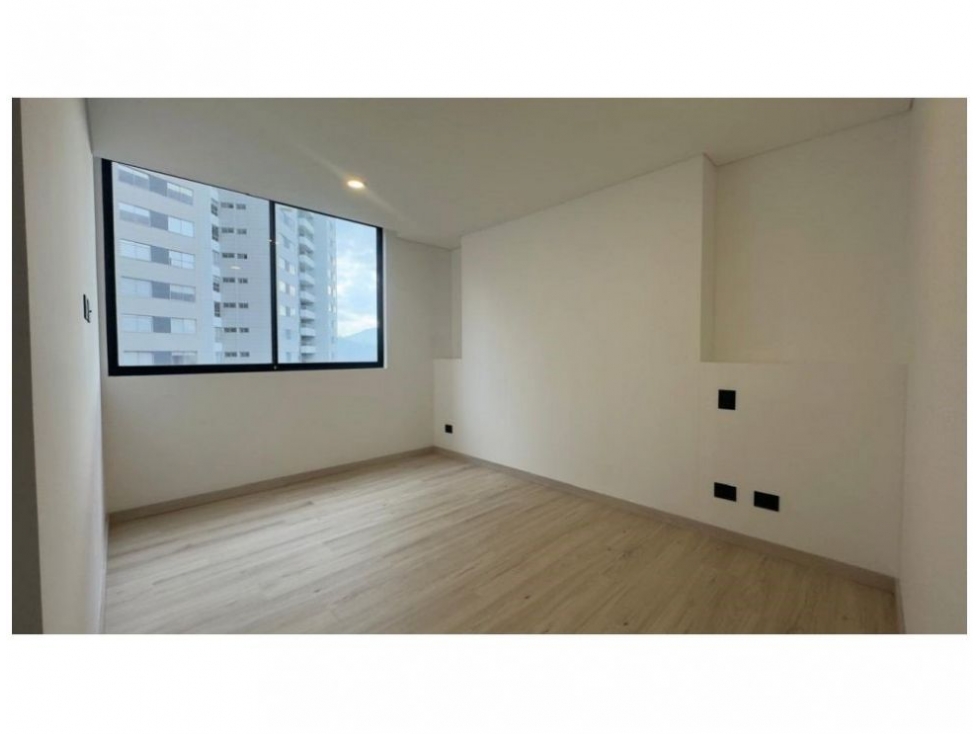 Apartamento en venta en Loma Del Esmeraldal, Envigado · foto 7 de 15