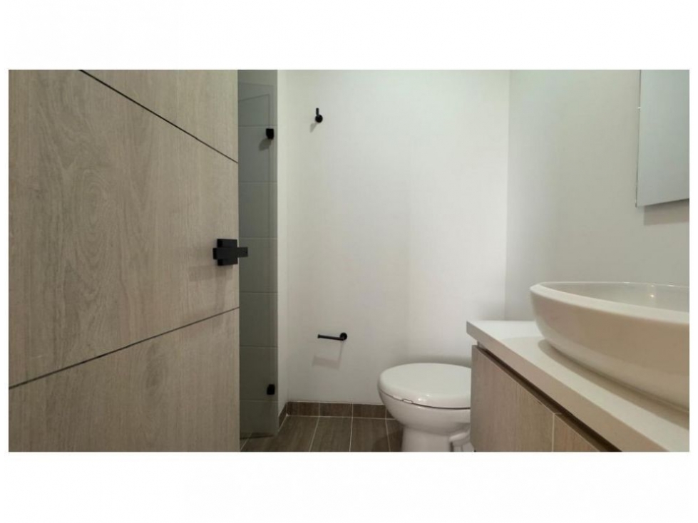 Apartamento en venta en Loma Del Esmeraldal, Envigado · foto 10 de 15