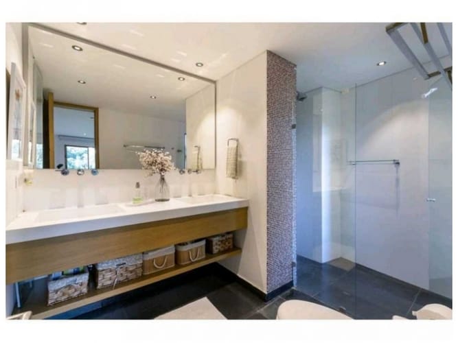 Apartamento de 3 alcobas en venta en El Poblado, Medellín, 226 m² · foto 19 de 21