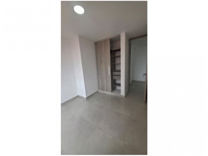 Apartamento de 3 alcobas en venta en Las Lomitas, Sabaneta, 83 m² · foto 8 de 22