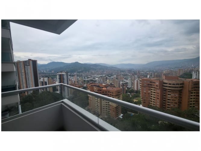 Apartamento de 3 alcobas en venta en Las Lomitas, Sabaneta, 83 m² · foto 16 de 22