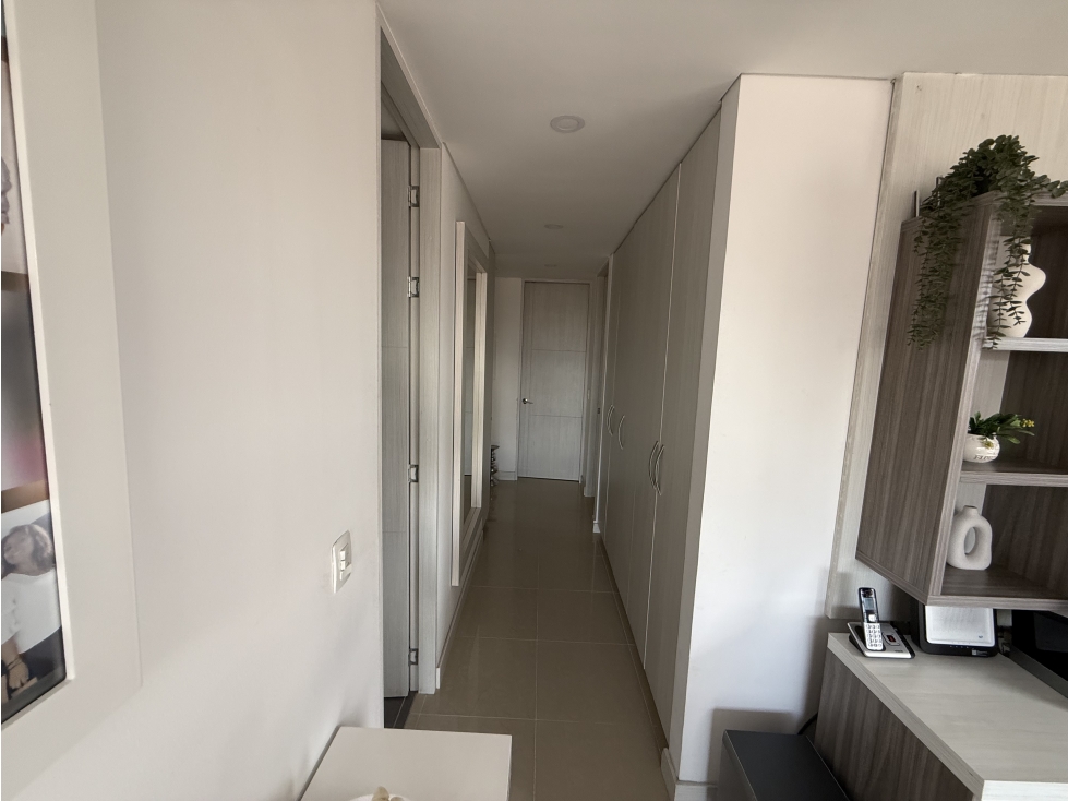 Apartamento en venta en El Portal, Envigado · foto 6 de 6
