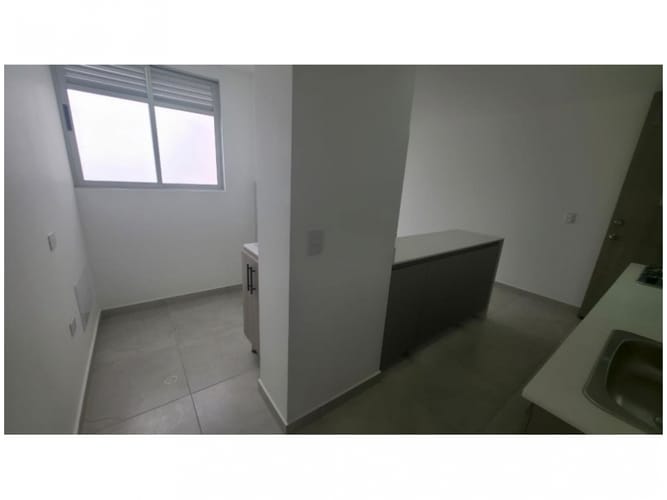 Apartamento de 3 alcobas en venta en Las Lomitas, Sabaneta, 83 m² · foto 21 de 22