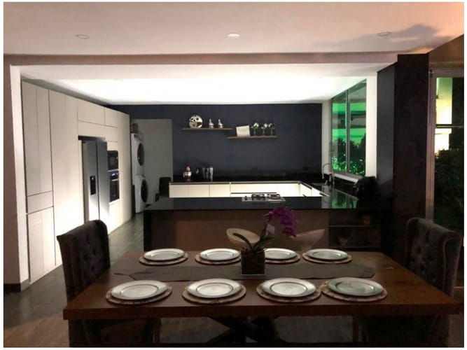 Casa de 4 alcobas en venta en Loma Del Escobero, Envigado, 514 m² · foto 4 de 24
