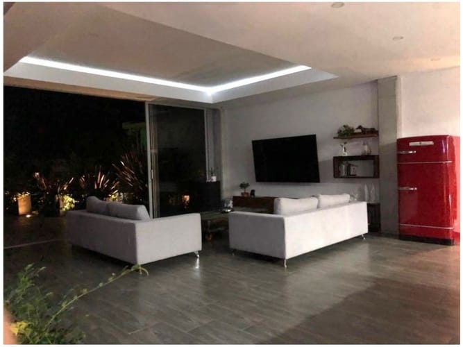 Casa de 4 alcobas en venta en Loma Del Escobero, Envigado, 514 m² · foto 5 de 24