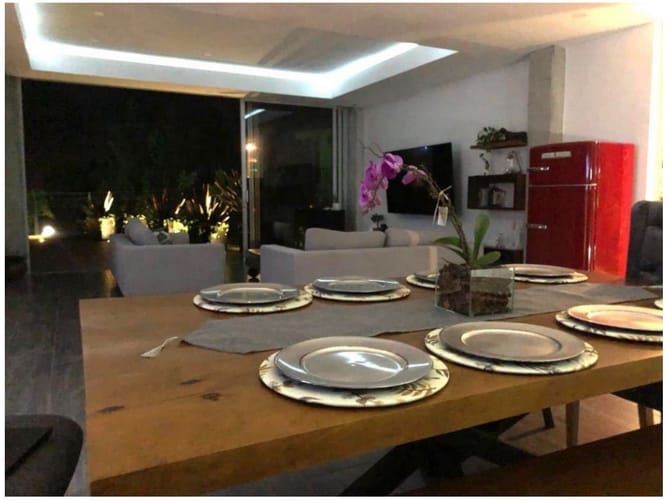 Casa de 4 alcobas en venta en Loma Del Escobero, Envigado, 514 m² · foto 10 de 24