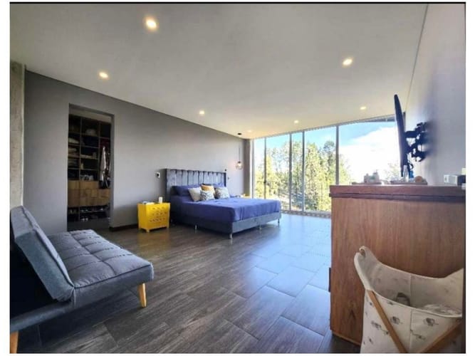 Casa de 4 alcobas en venta en Loma Del Escobero, Envigado, 514 m² · foto 17 de 24