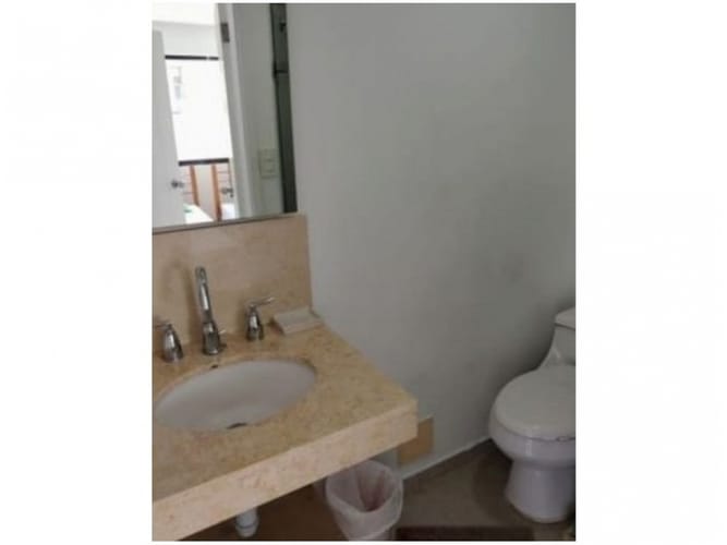 Apartamento de 4 alcobas en venta en Bocagrande, Medellín, 133 m² · foto 10 de 16